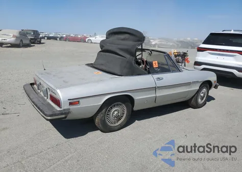 1979 Alfa Romeo Alfetta z USA, uszkodzony, nr VIN AR115410008514